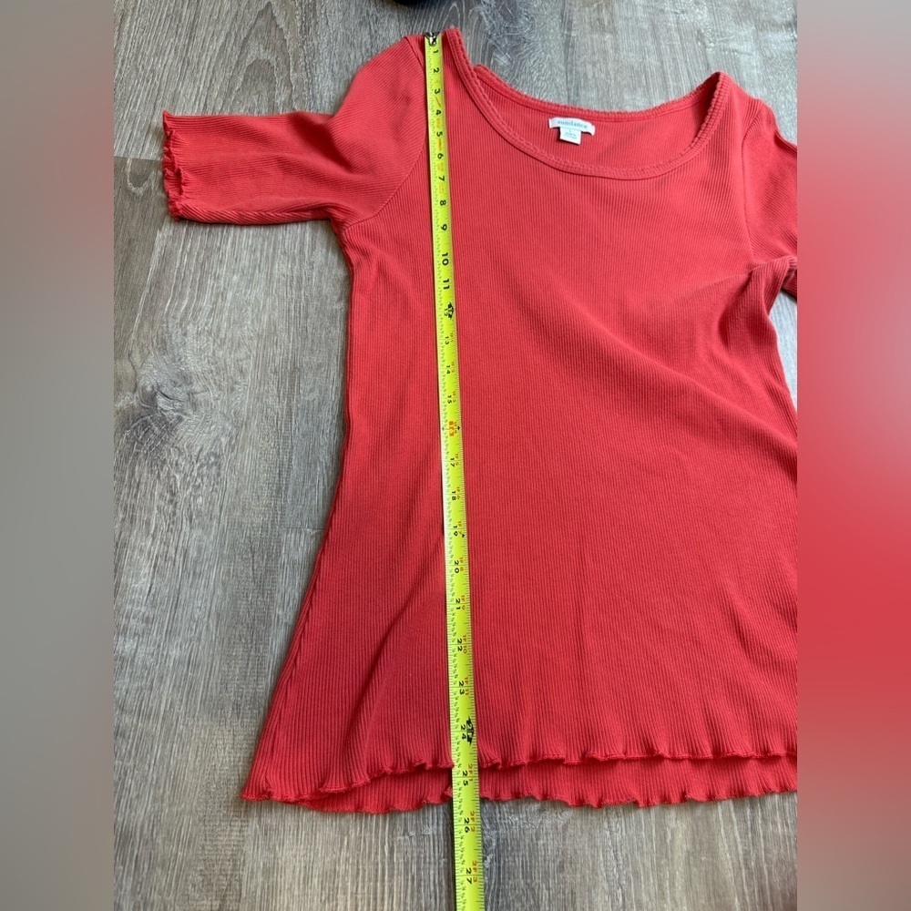 Sundance Red Ribbed Fitted Short Sleeve Large - Picture 6 of 7